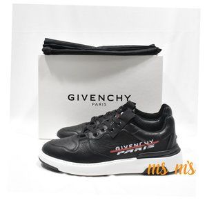 NIB GIVENCHY Black calf Leather logo Sneakers
